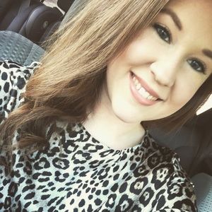 Meet your Posher, Kimberly